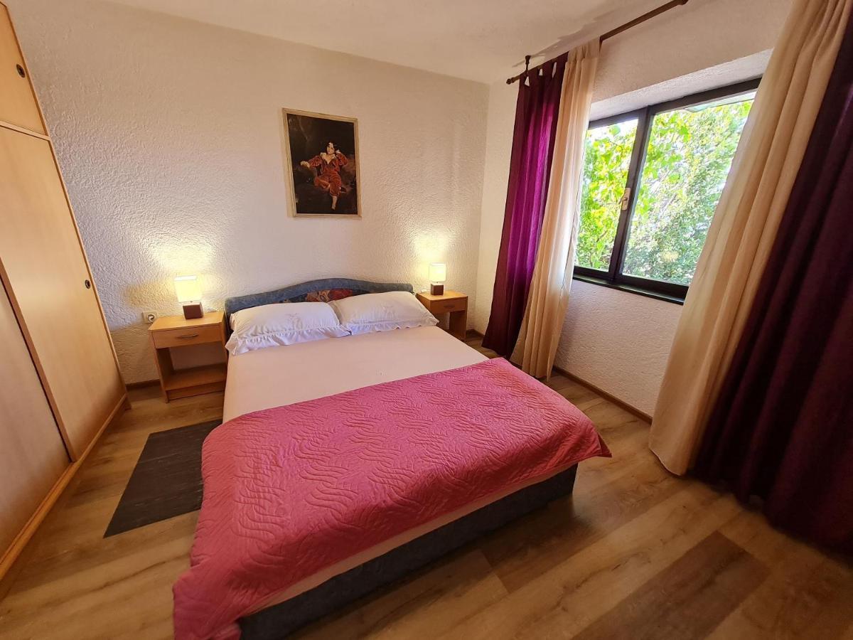 Apartment Marinera Senj  Luaran gambar